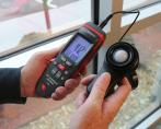Triplett LT66 LED/Incandescent Light Meter